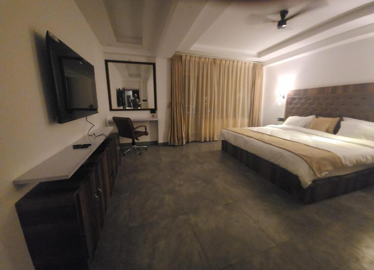 Blue Angel Guest House Shillong Kültér fotó